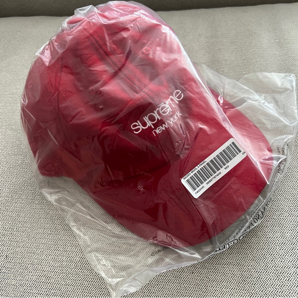 supreme red waxed wool 6 panel cap